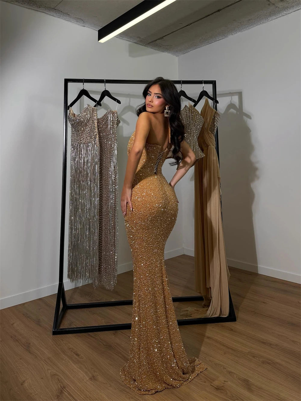 Mila Customized Golden Mermaid Halter Neck Glitter Prom Dress Sleeveless Sexy Vestidos De Noche Floor-Length Formal Evening 2026