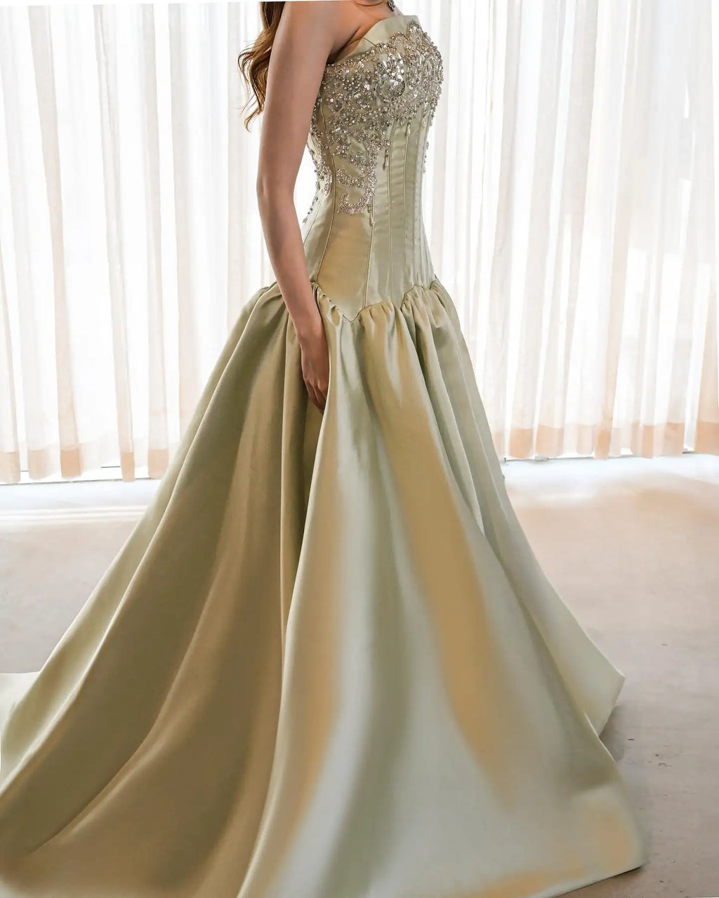 Sansa Customized 2026 Elegant Champagne Gold Strapless Prom Dresses Beaded Corset Satin Ball Gown Formal Evening Gowns Vestidos