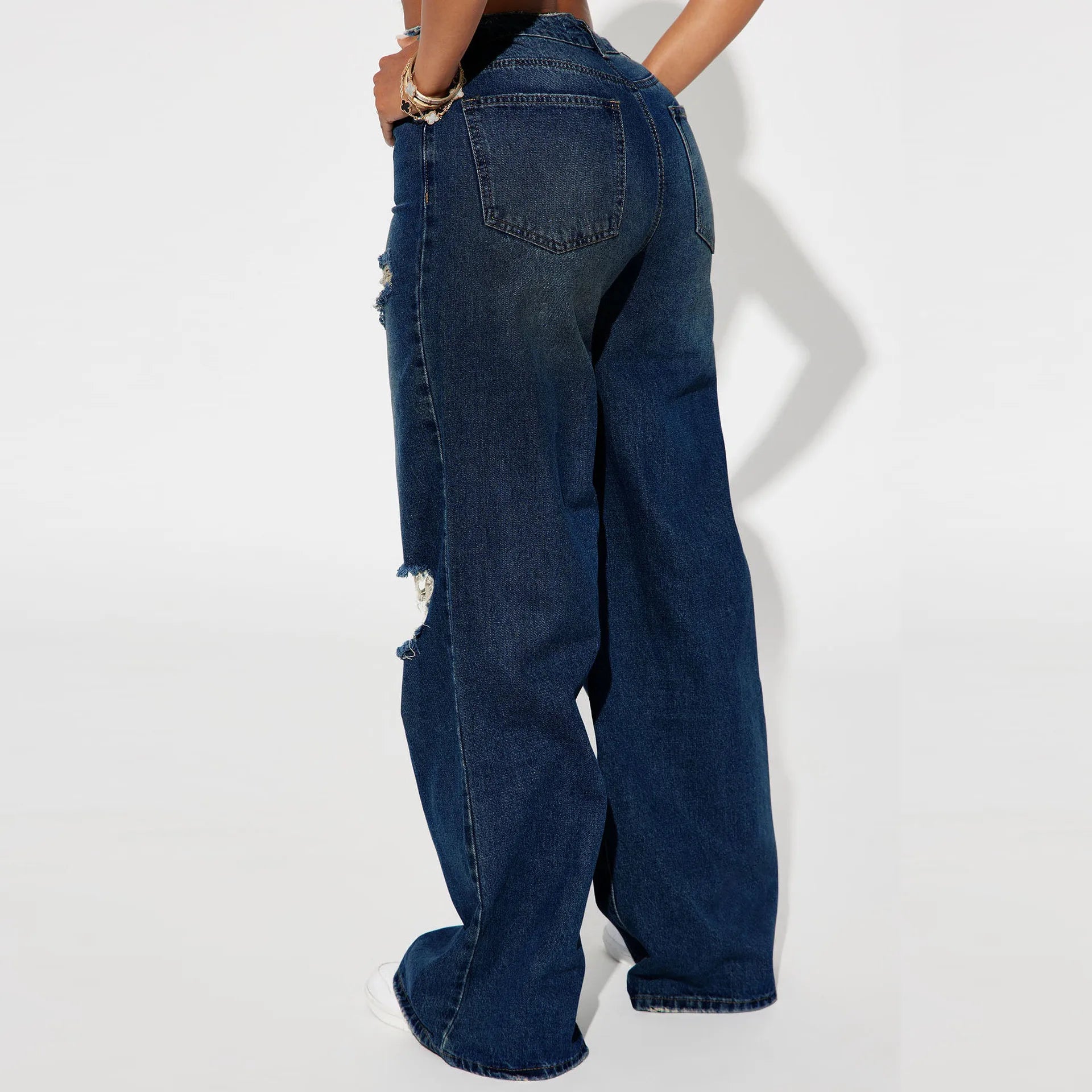 The New Fashion High-waisted Wide-leg Jeans for Autumn and Winter.Personality Washed Holes Loose Casual Floor-length Jeans Women