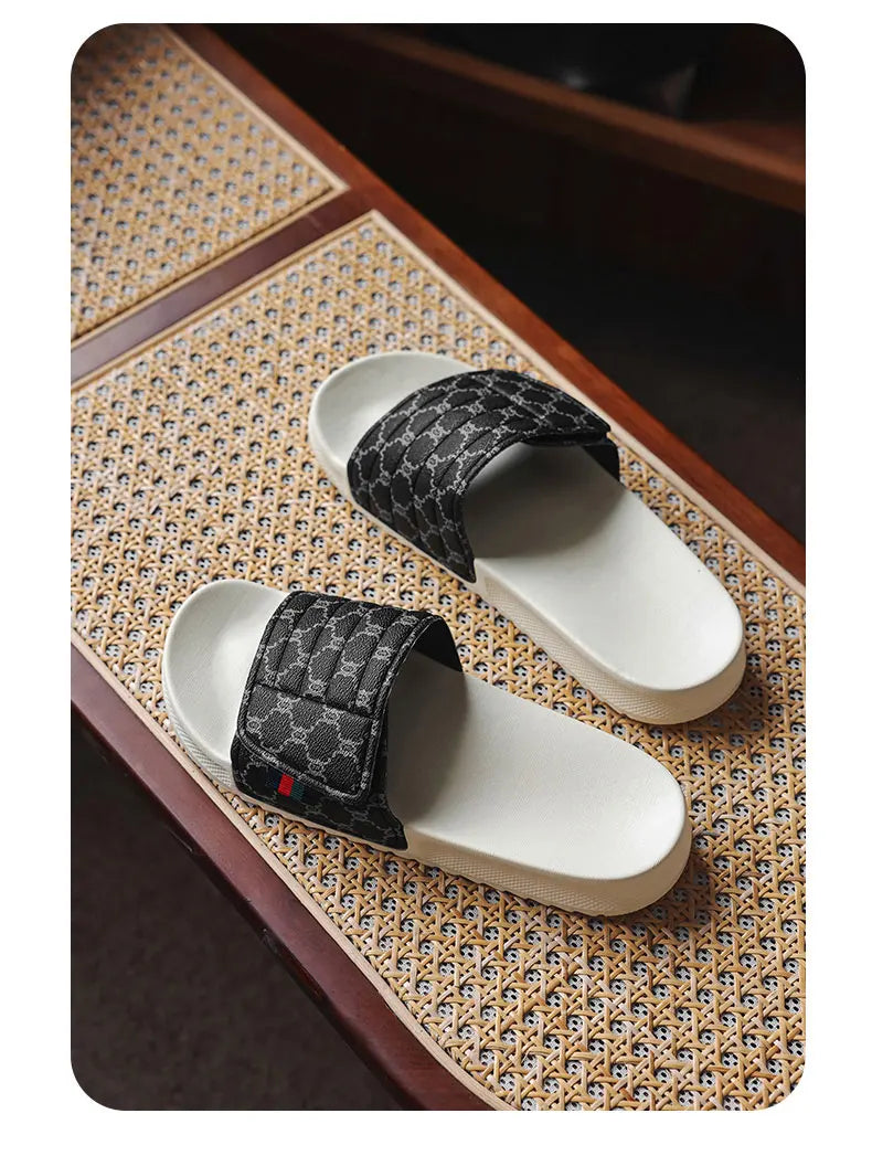 Men's Printed Skateboard Sandals Casual Non-Slip Thick-Soled Slippers Fashionable Summer Beach Indoor and Outdoor Home Shoes