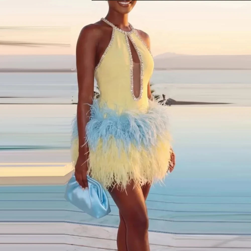 Modern Customized Cocktail Dress Mini Short Cocktail Gowns for Women Sheath Halter Beading Party Gown With Feather
