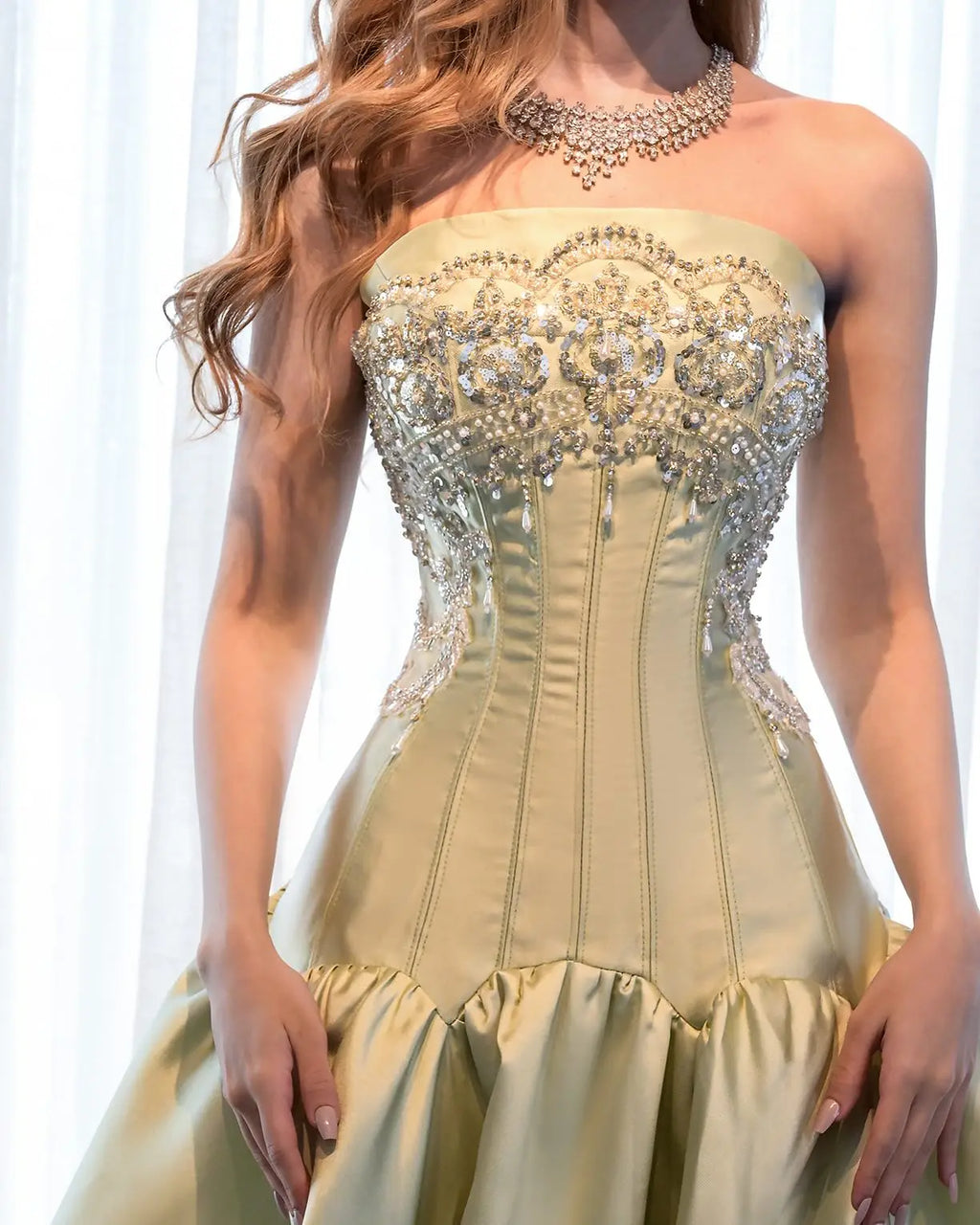 Sansa Customized 2026 Elegant Champagne Gold Strapless Prom Dresses Beaded Corset Satin Ball Gown Formal Evening Gowns Vestidos