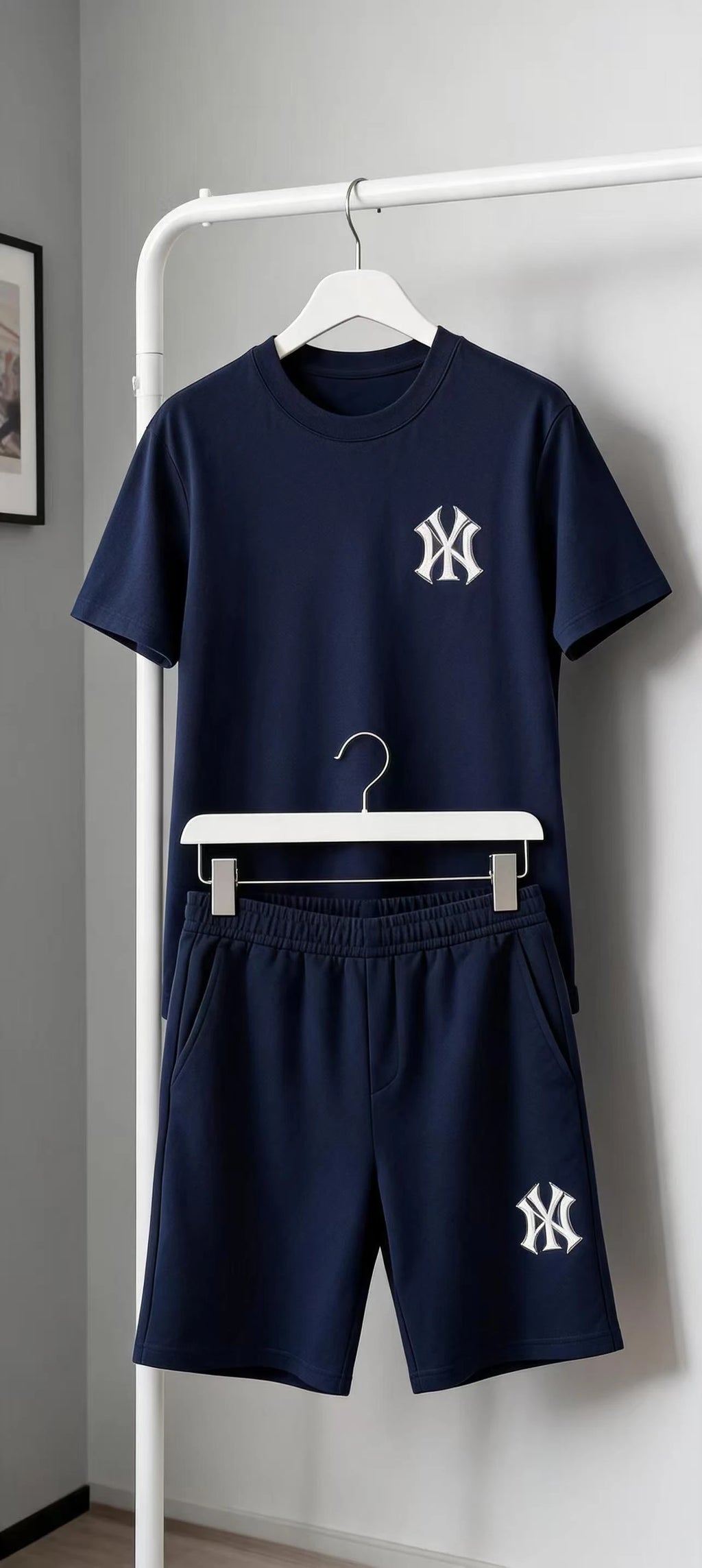 New hot selling 2026 men's two-piece sportswear short sleeved T-shirt and pants set running fitness summer