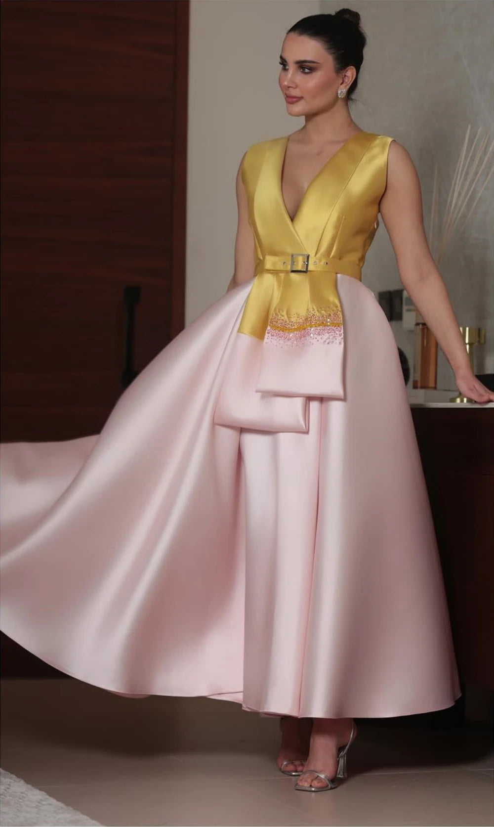 Fashion V-neck Ball Gown Anke Length Evening Dresses Sequin Satin Formal Occasion Gown luxury dresses wedding partyплатье с перь