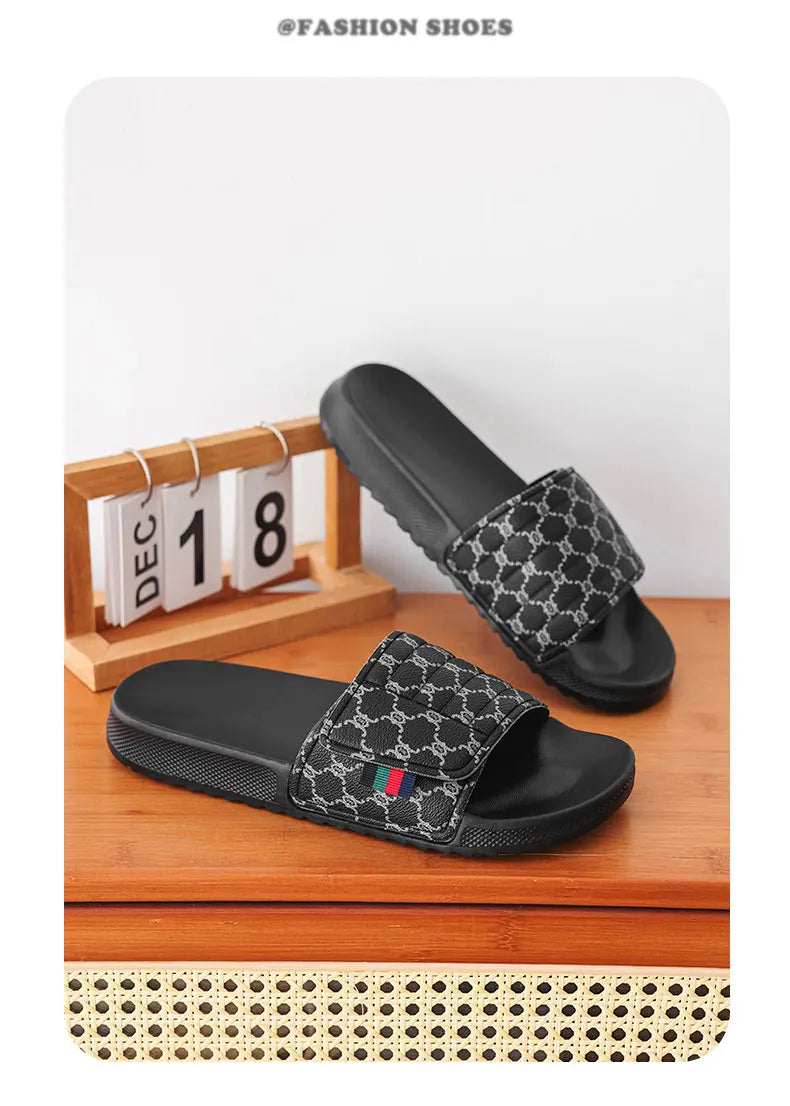 Men's Printed Skateboard Sandals Casual Non-Slip Thick-Soled Slippers Fashionable Summer Beach Indoor and Outdoor Home Shoes