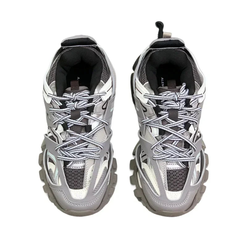 Luxury Design High Quality Calfskin Men's Riveted Board Shoes Casual Fashion Versatile Lacing Flat Bottom Sports Shoes for Man